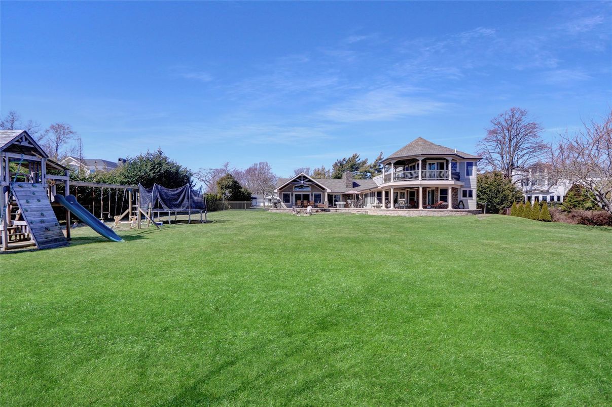 Backyard, Exterior, Playground