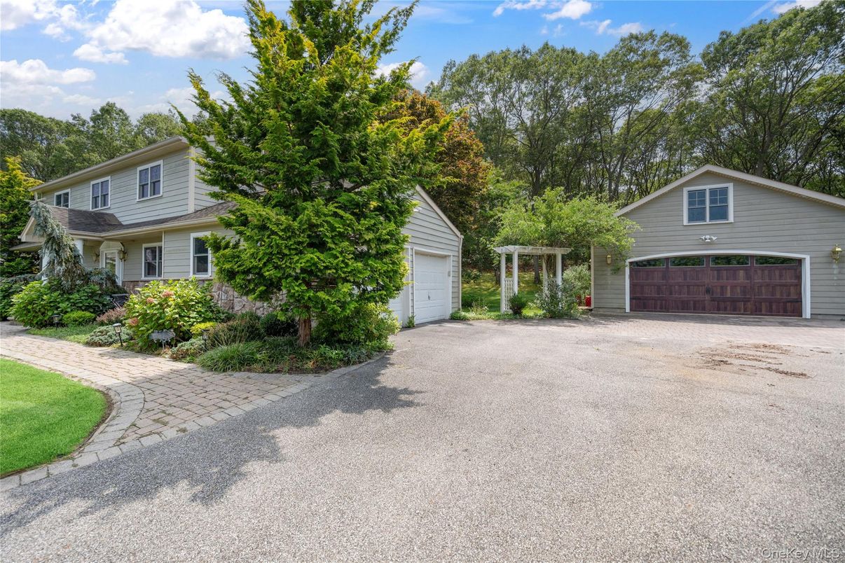 Attached, Detached Garage, Exterior, Facade, Split Level
