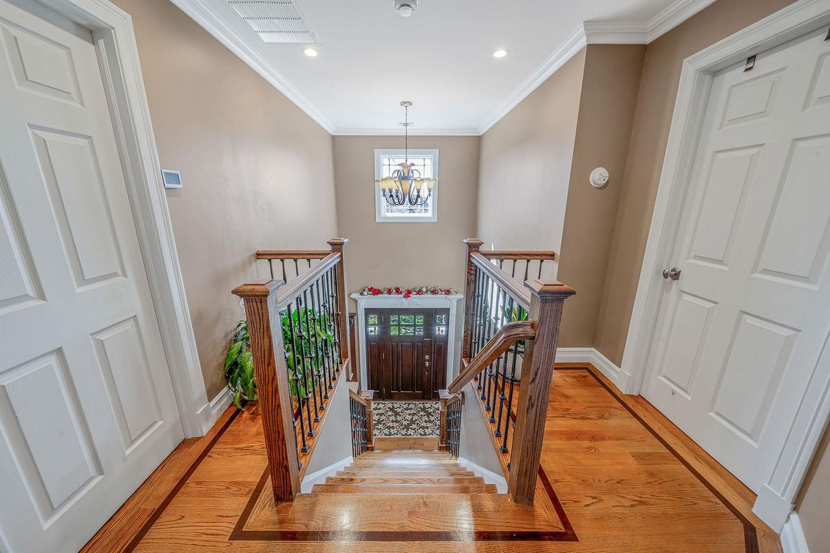 Chandelier, Interior, Recessed Lighting, Wood Texture Flooring