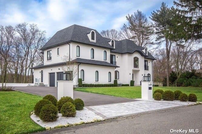 Attached, Backyard, Exterior, Facade, French Provincial