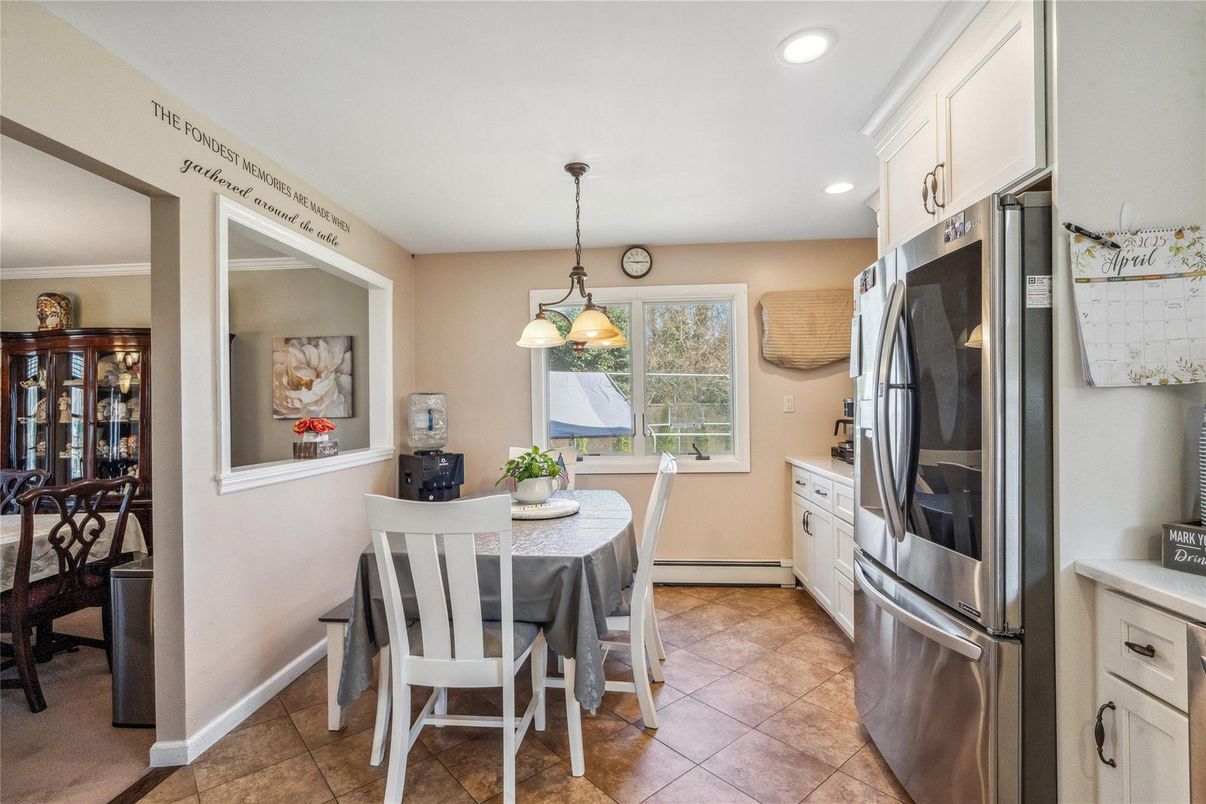 Dining room, Interior, Kitchen, Pendant Lights, Recessed Lighting