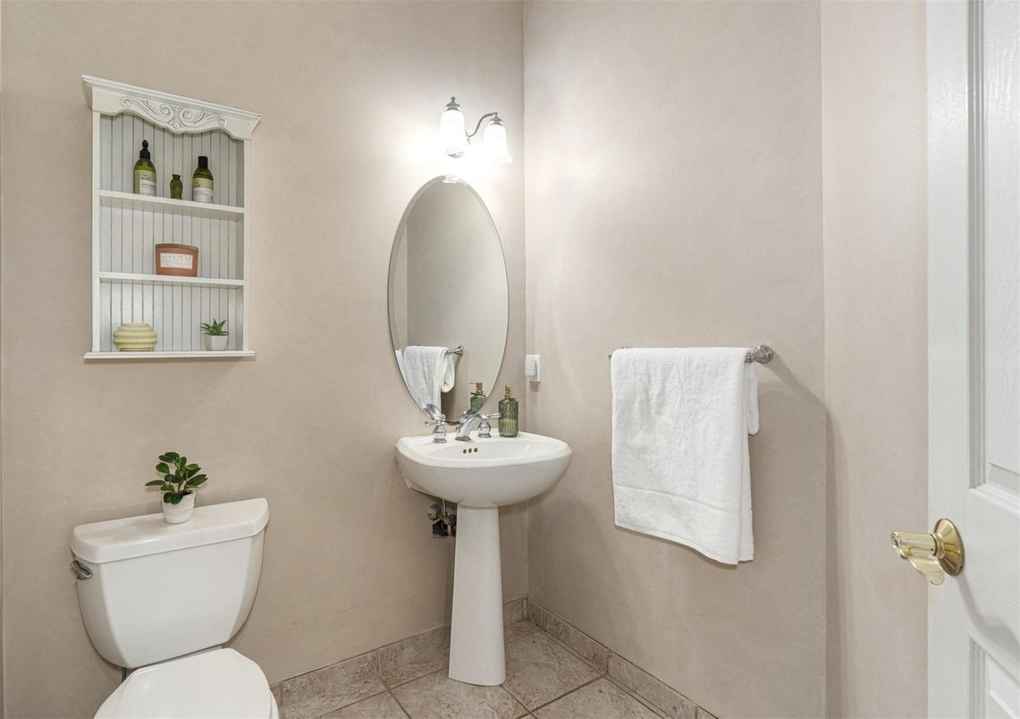 Bathroom, Interior