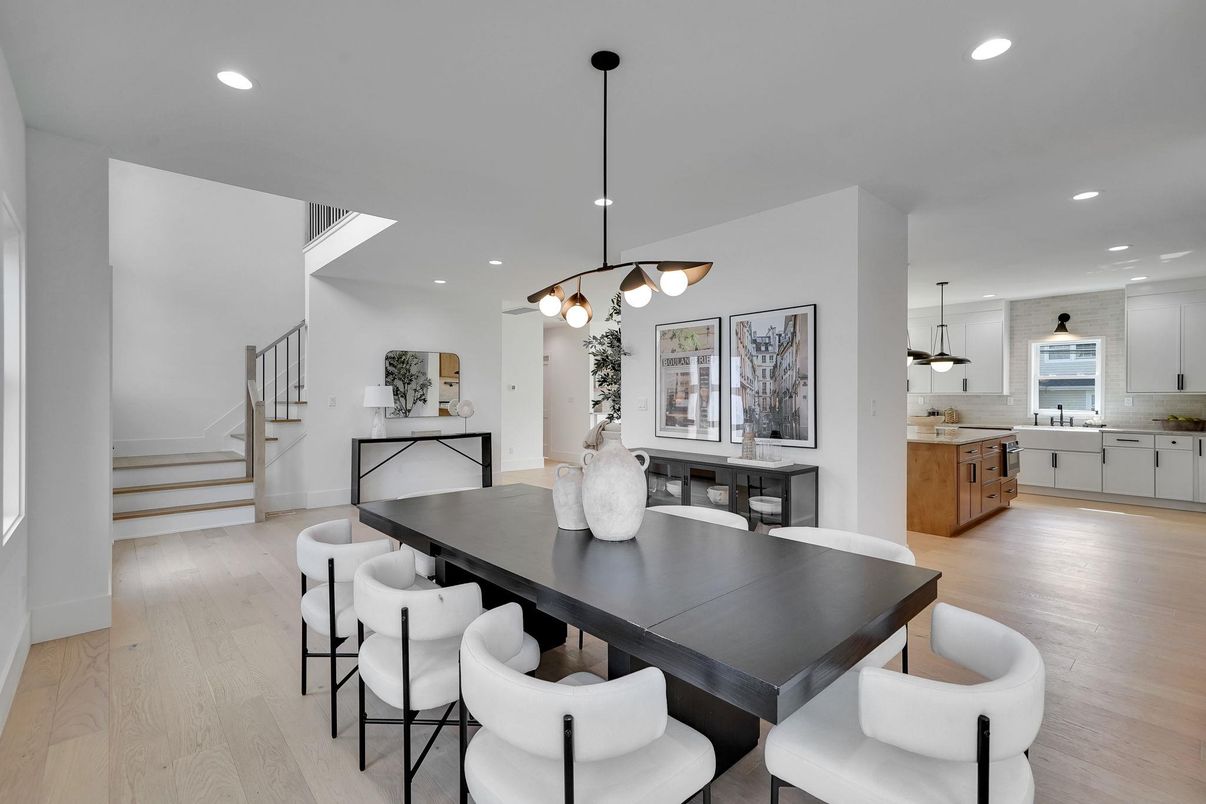 Dining room, Interior, Kitchen, Pendant Lights, Recessed Lighting, Wood Texture Flooring