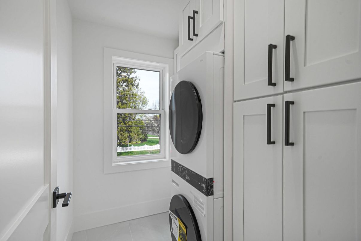 Interior, Utility Closets, Washer