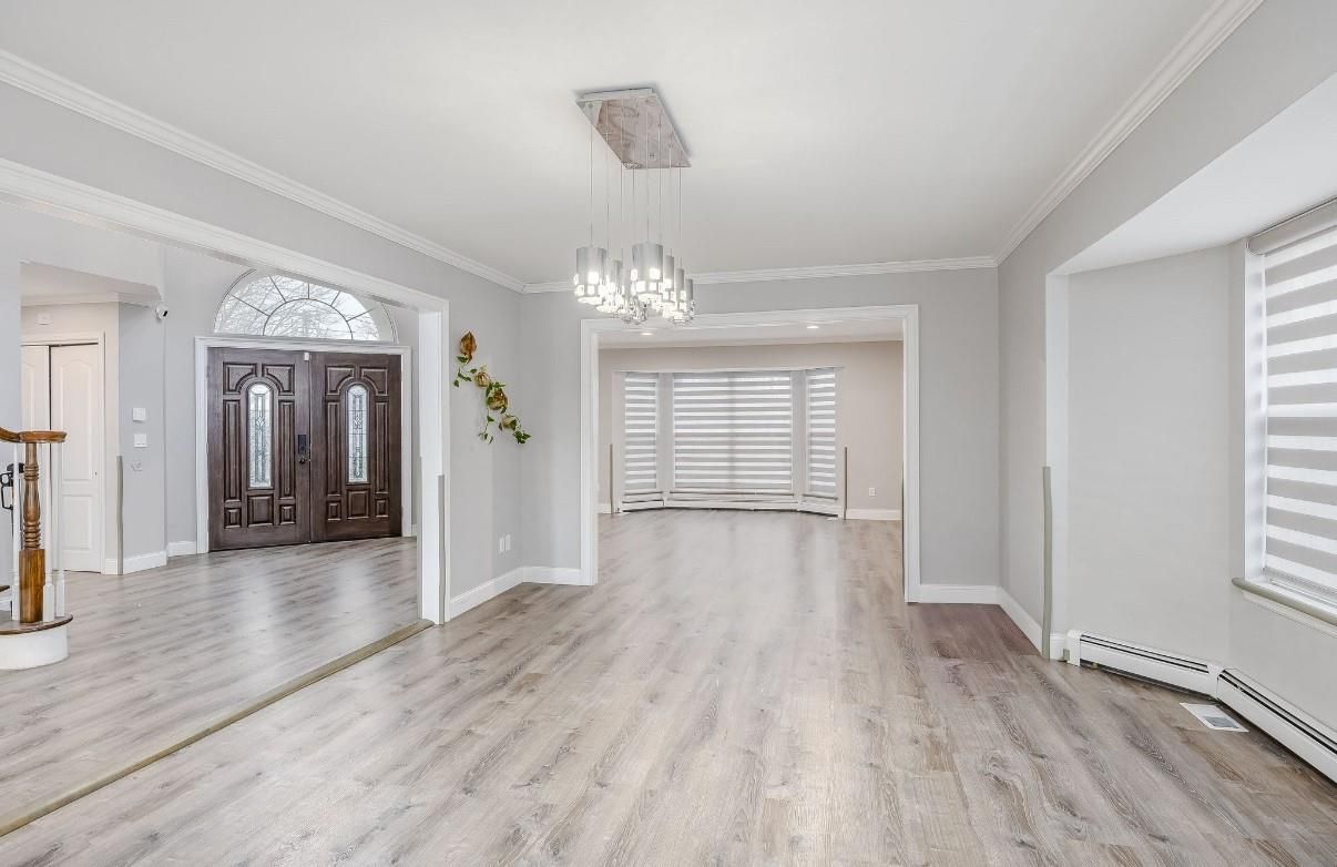Interior, Pendant Lights, Wood Texture Flooring
