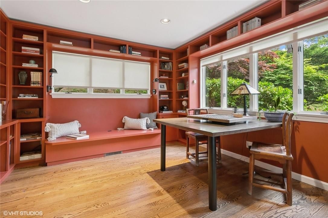 Home Office, Interior, Recessed Lighting, Wood Texture Flooring