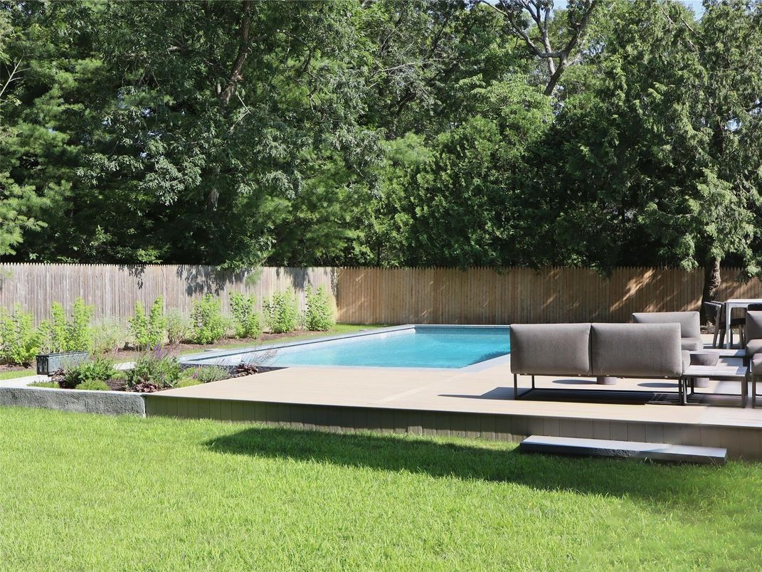 Backyard, Exterior, Pool