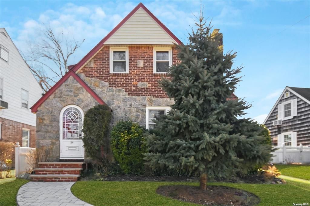 Exterior, Facade, Brick Facade, Tudor Revival