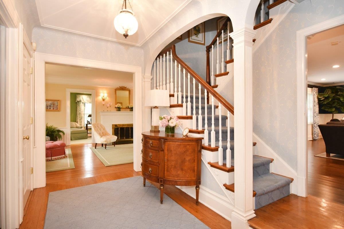 Fireplace, Interior, Pendant Lights, Recessed Lighting, Wood Texture Flooring