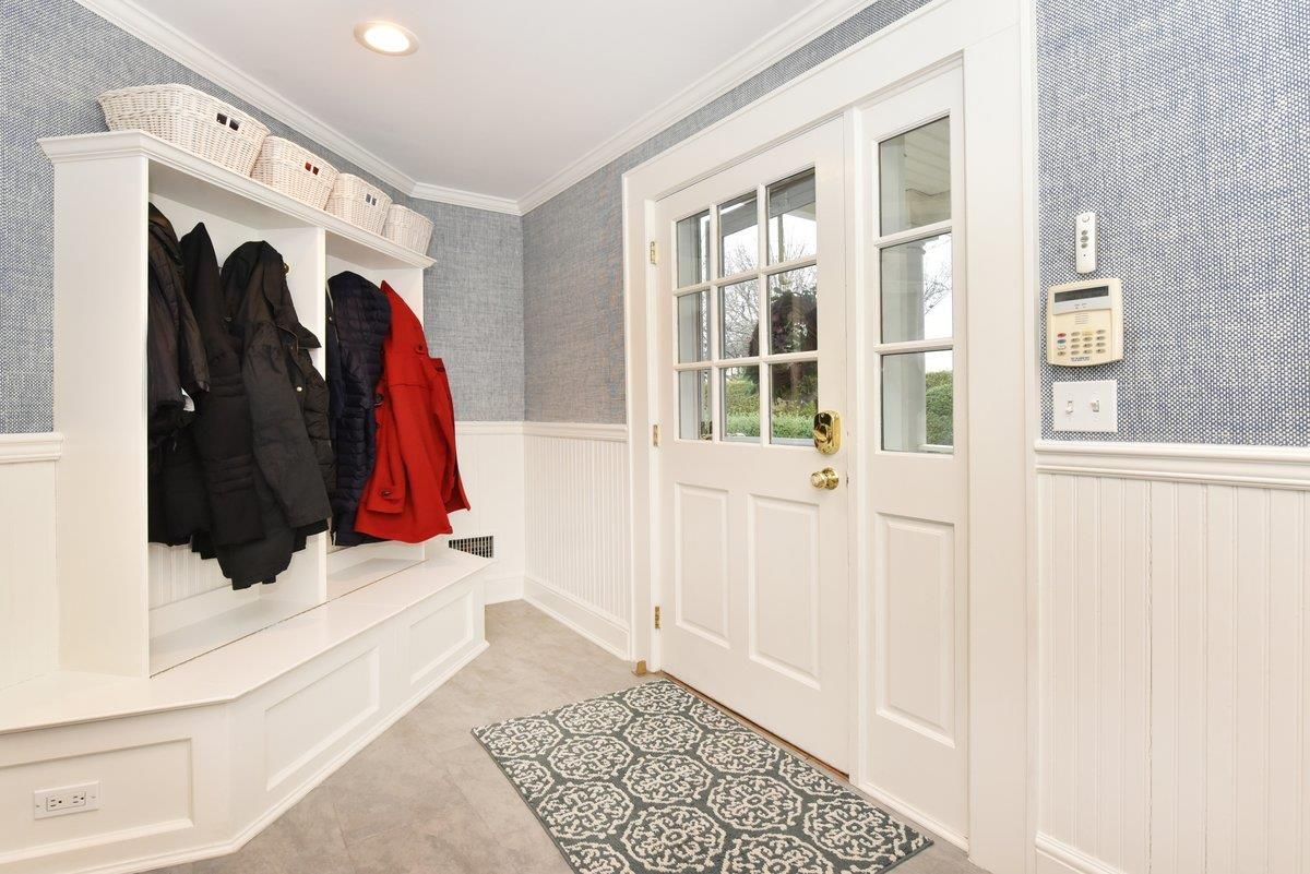Interior, Recessed Lighting, Walk-in Closets
