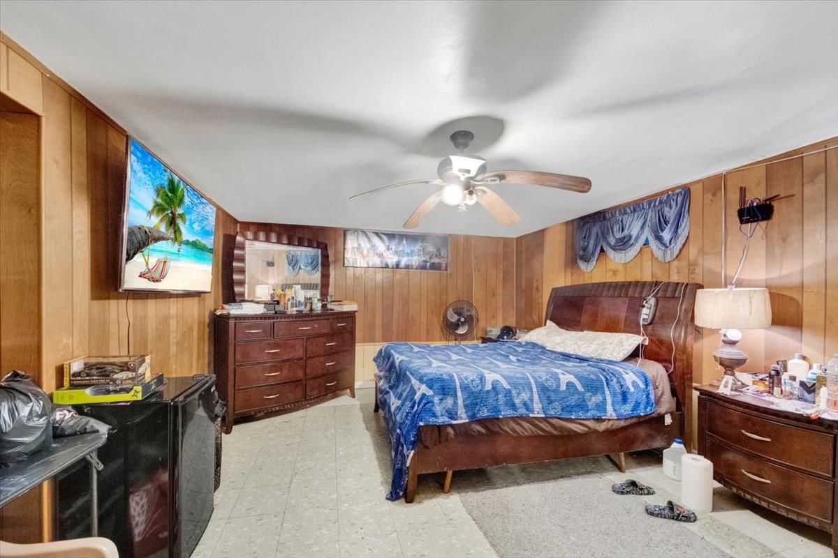 Bedroom, Interior, Wooden Walls