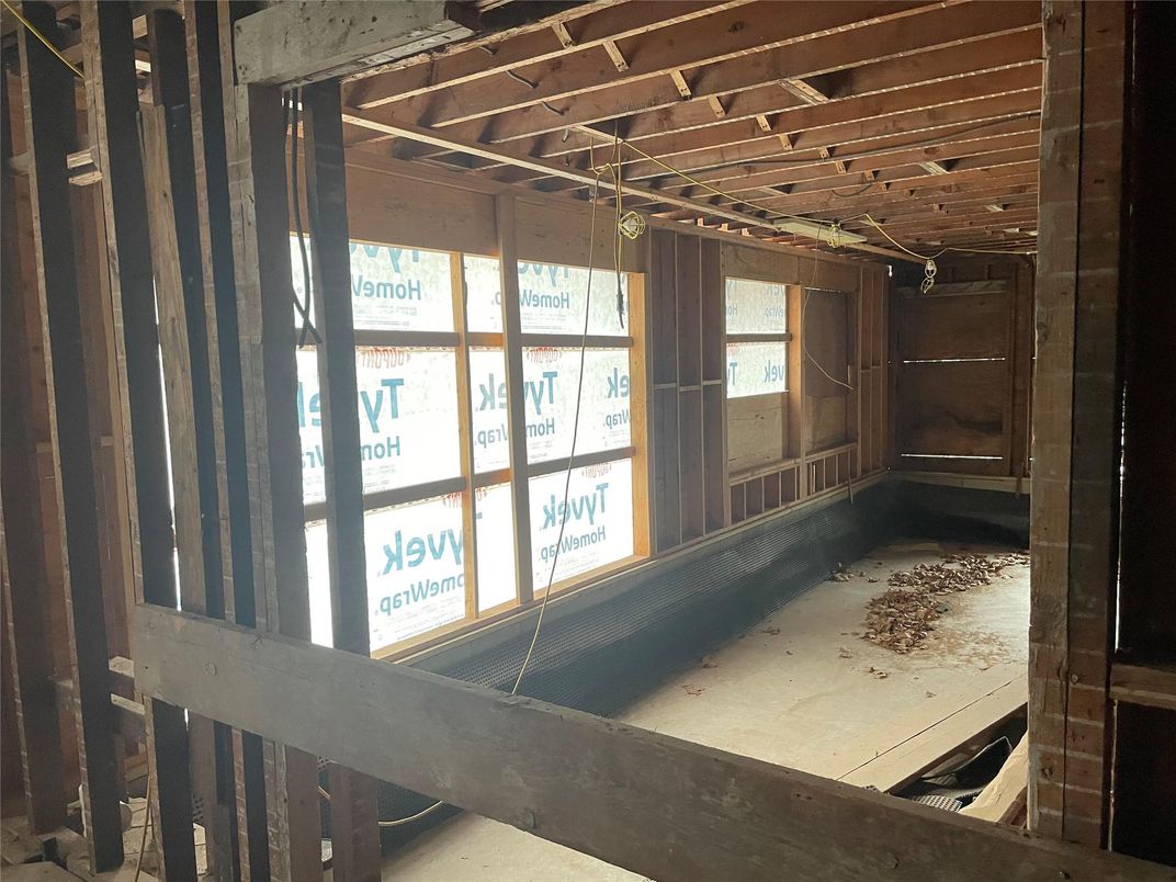Interior, Wooden Beams