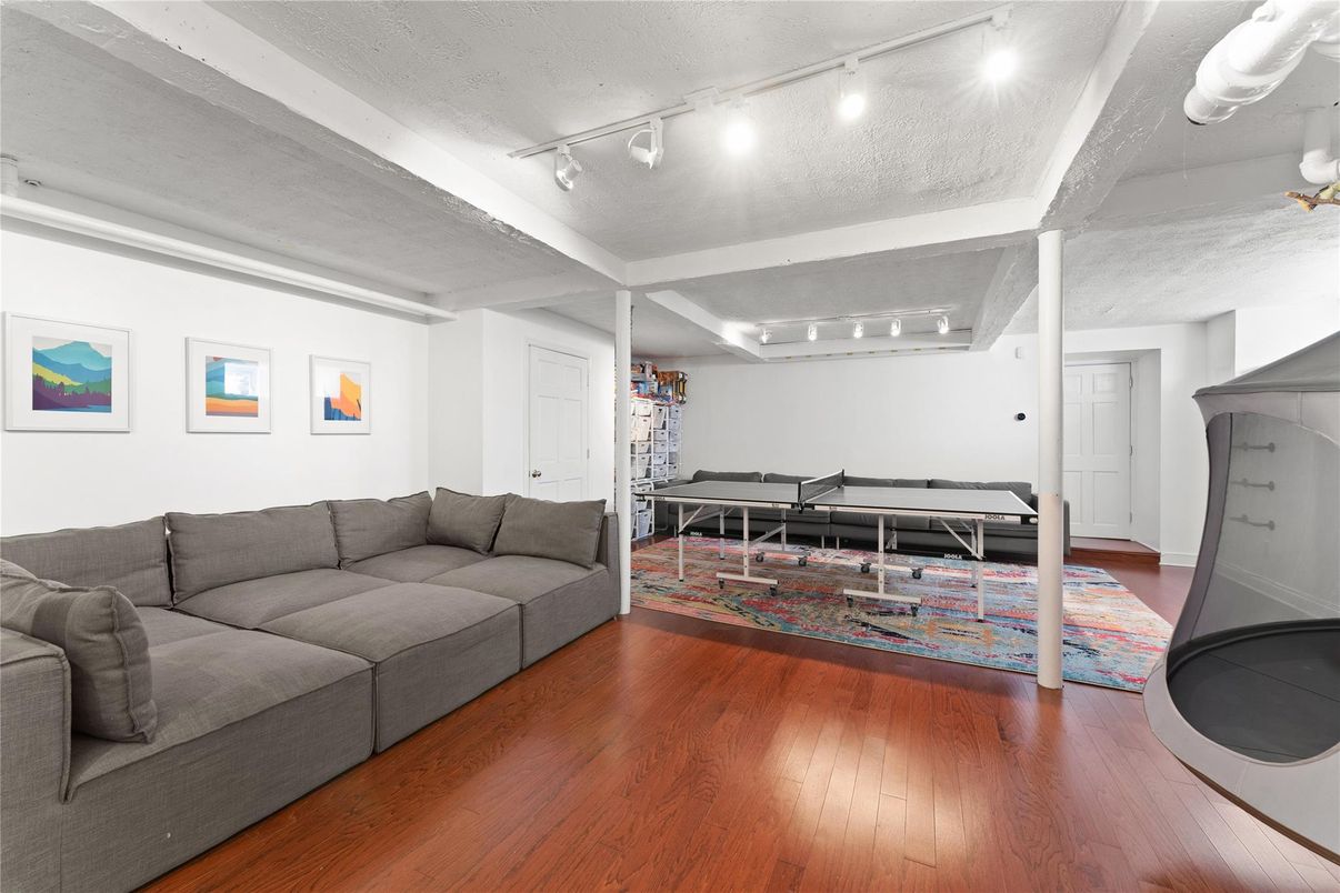 Game Room, Interior, Living room, Wood Texture Flooring