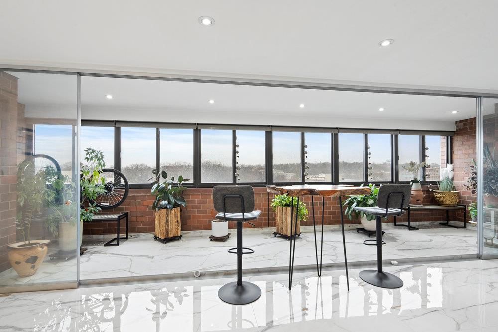 Interior, Marble, Recessed Lighting, Stone Walls