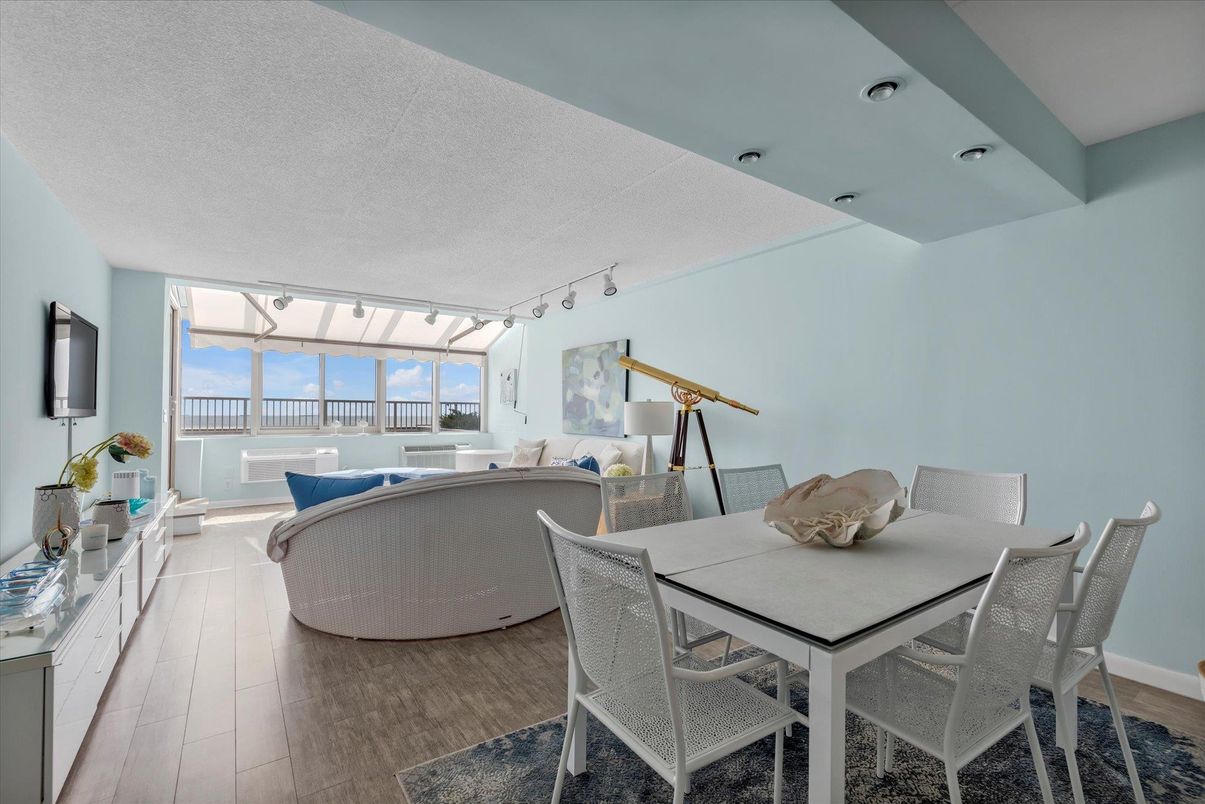 Dining room, Interior, Living room, Wood Texture Flooring