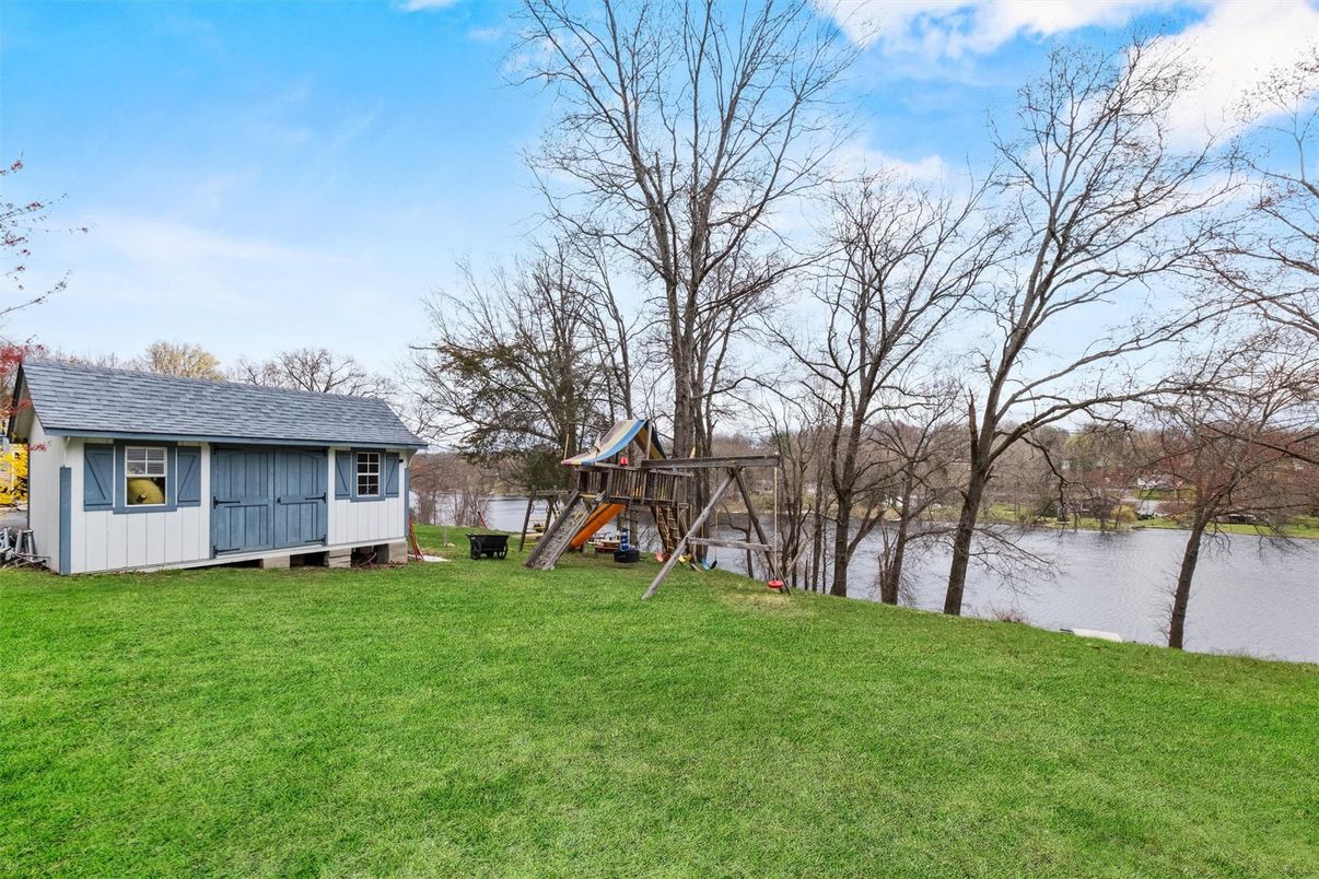 Backyard, Exterior, Playground