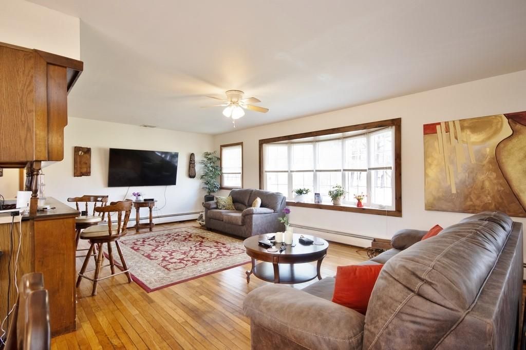 Dining room, Interior, Living room, Wood Texture Flooring
