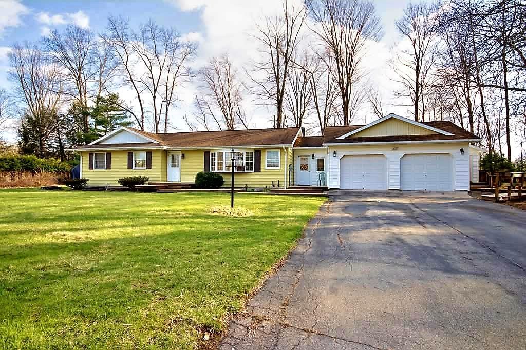 Attached, Backyard, Exterior, Facade, Ranch