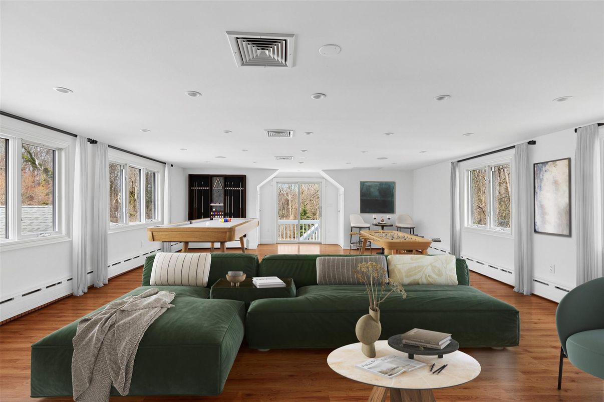 Billiard Table, Game Room, Interior, Living room, Recessed Lighting, Wood Texture Flooring