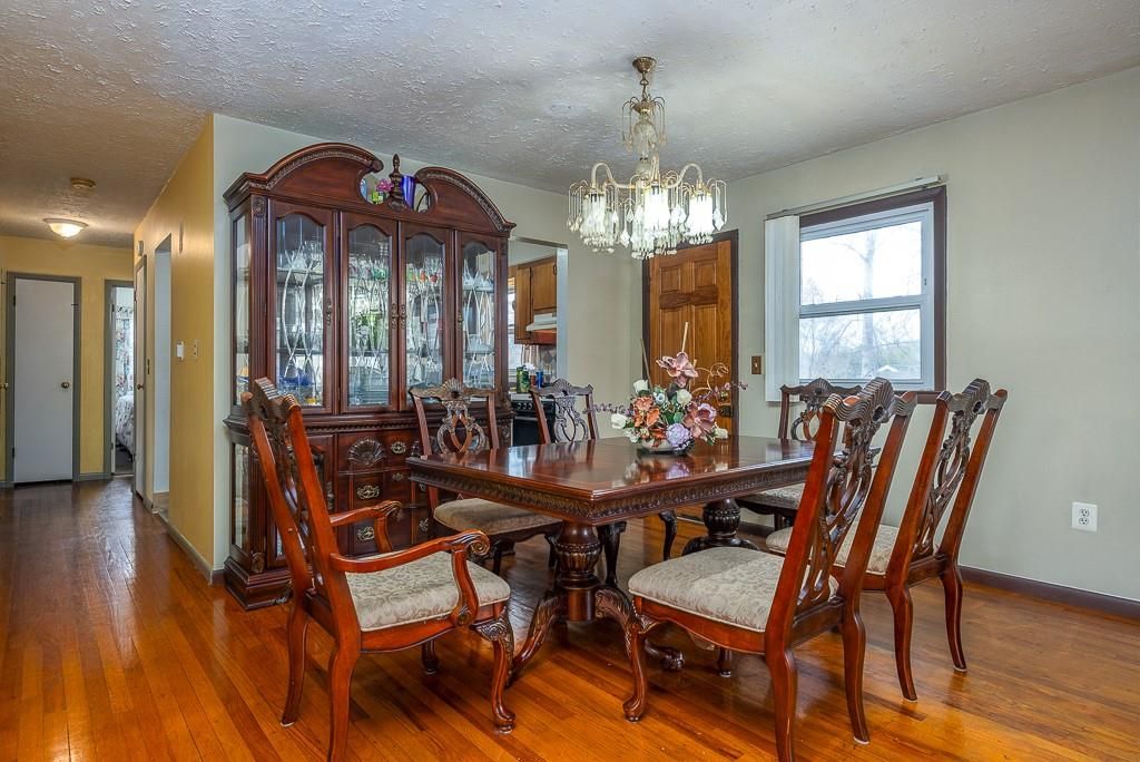 Chandelier, Dining room, Interior, Wood Texture Flooring
