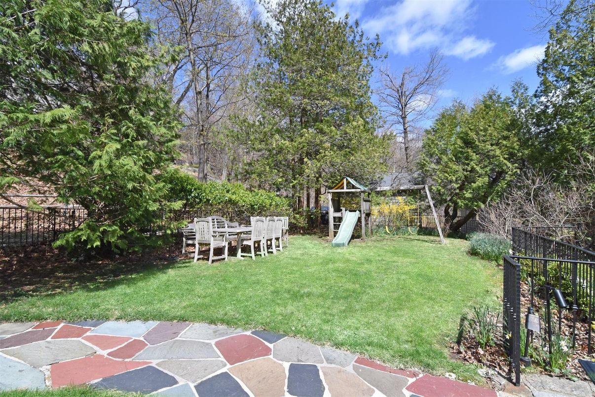 Backyard, Exterior, Playground
