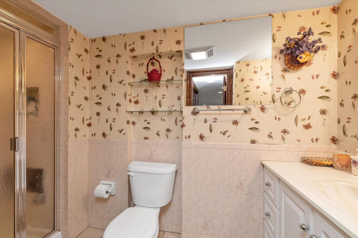 Bathroom, Glass Shower, Interior