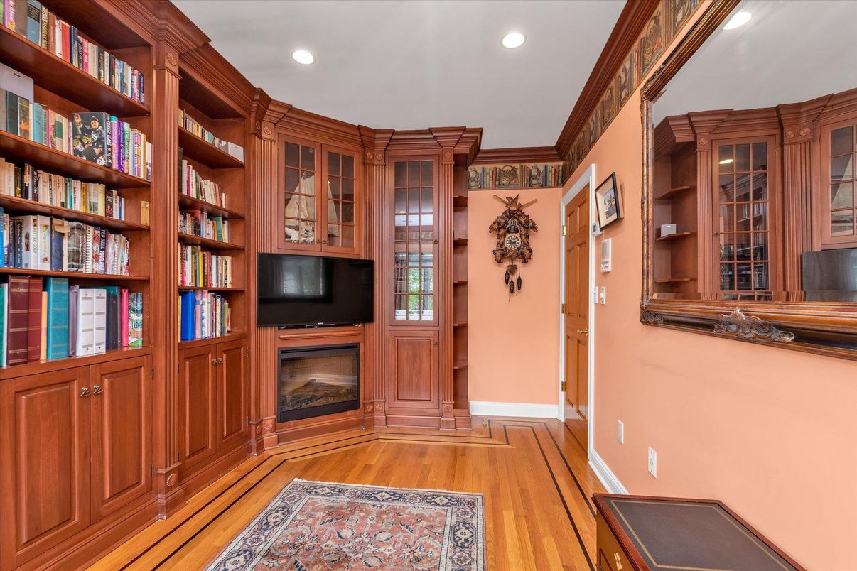 Fireplace, Interior, Recessed Lighting, Wood Texture Flooring