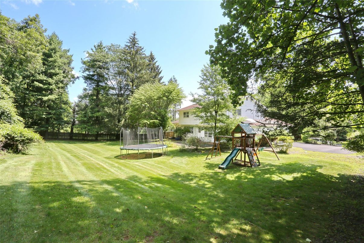 Backyard, Exterior, Playground