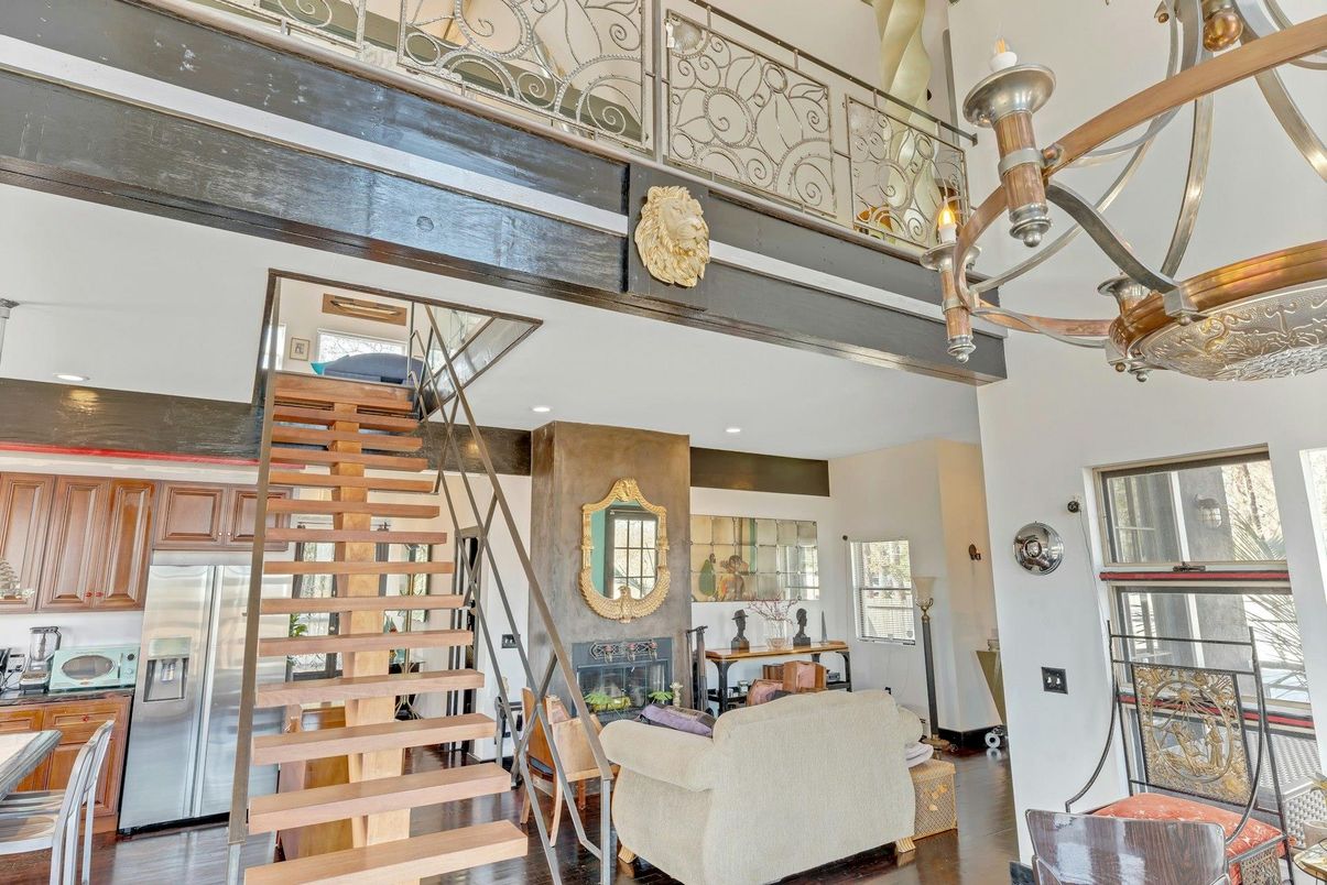 Chandelier, Interior, Living room, Recessed Lighting, Wood Texture Flooring