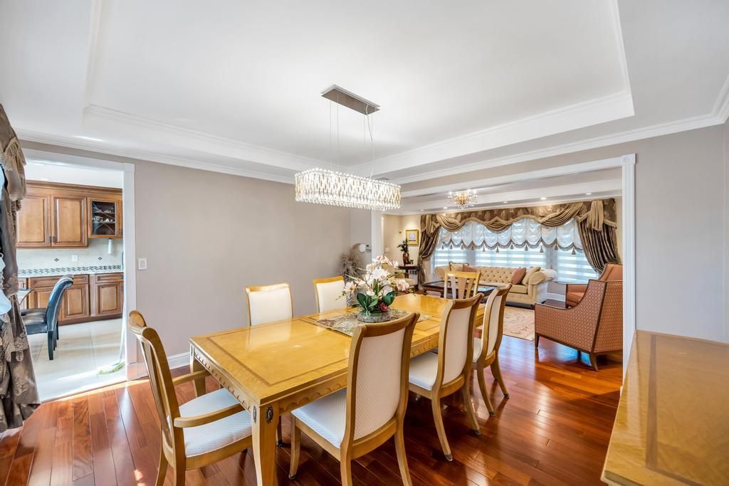 Chandelier, Dining room, Interior, Living room, Wood Texture Flooring