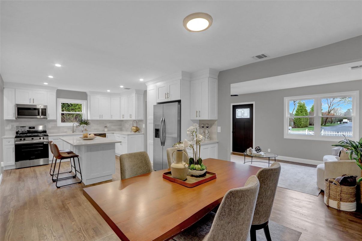 Dining room, Interior, Kitchen, Recessed Lighting, Stainless Steel Appliances, Wood Texture Flooring
