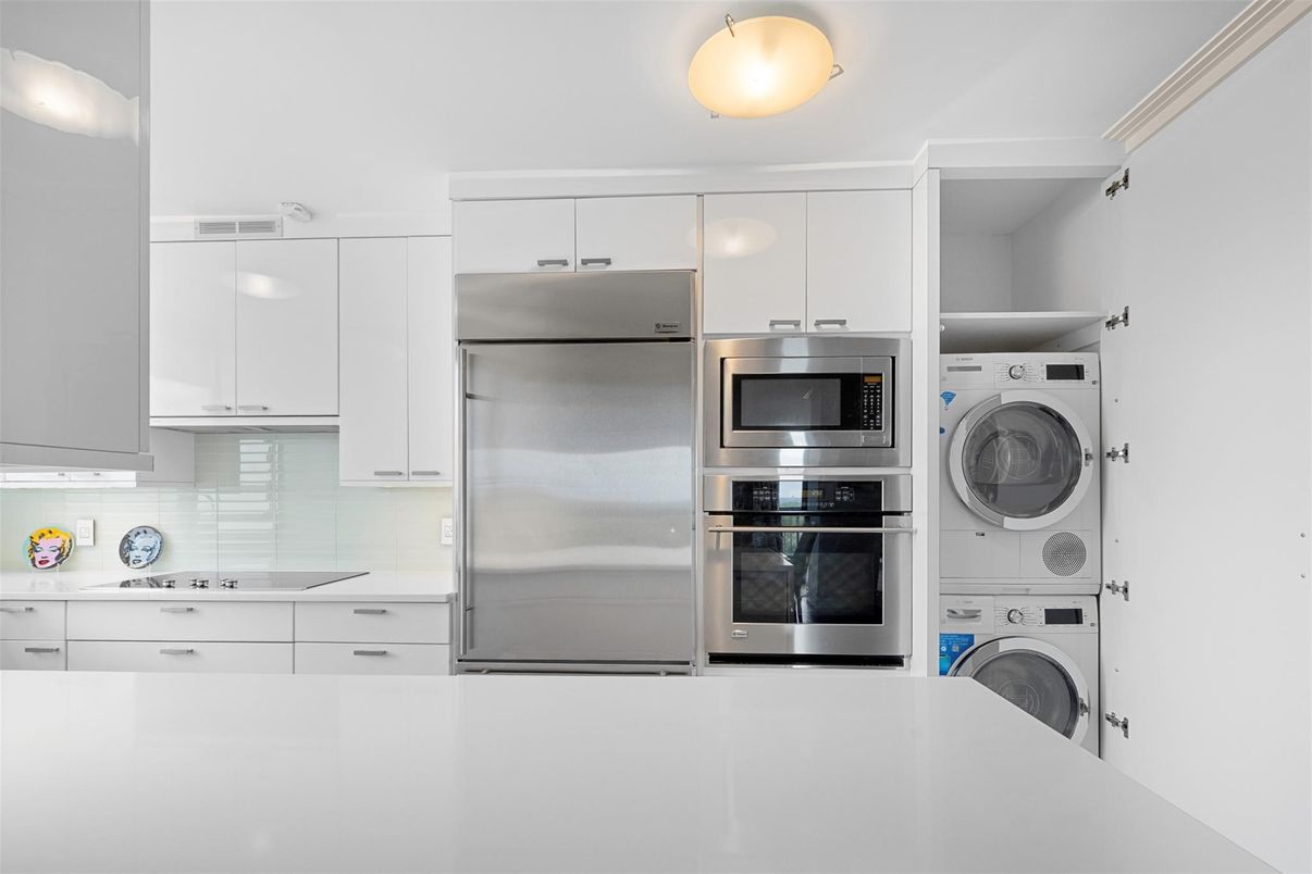 Interior, Kitchen, Stainless Steel Appliances, Washer