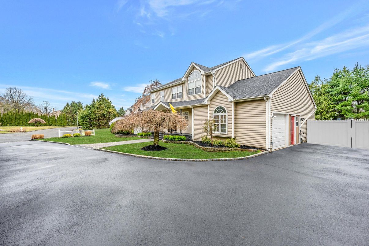 Attached, Backyard, Detached Garage, Exterior, Facade, Cape Cod