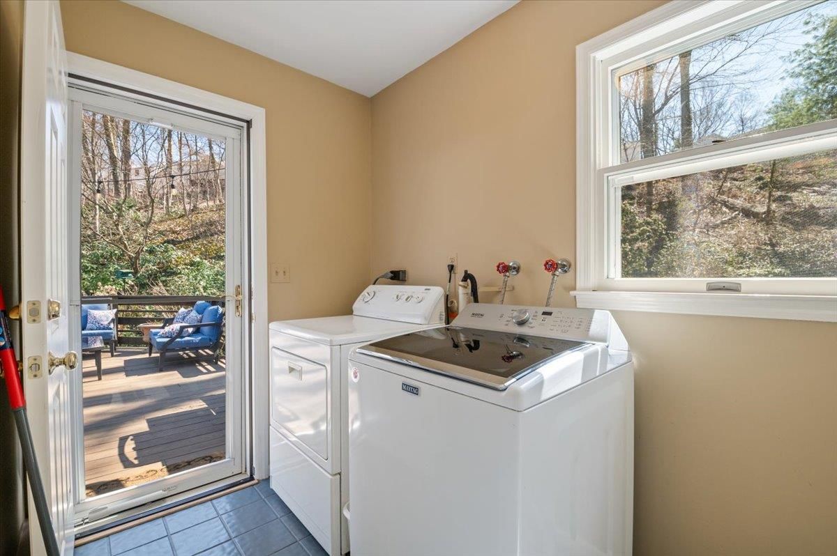 Interior, Washer