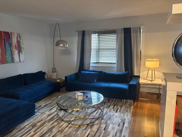 Interior, Living room, Pendant Lights, Wood Texture Flooring