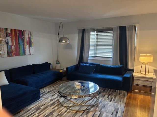 Interior, Living room, Pendant Lights, Wood Texture Flooring