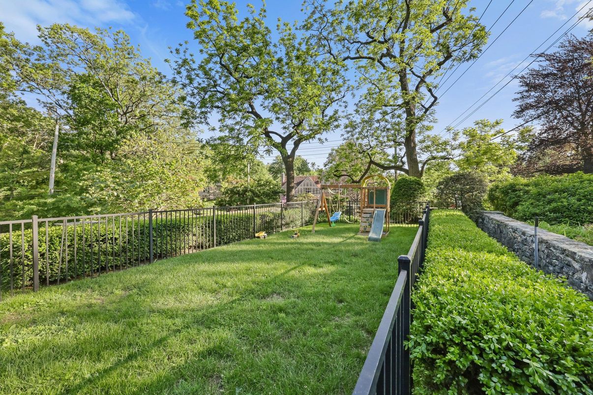 Backyard, Exterior, Playground