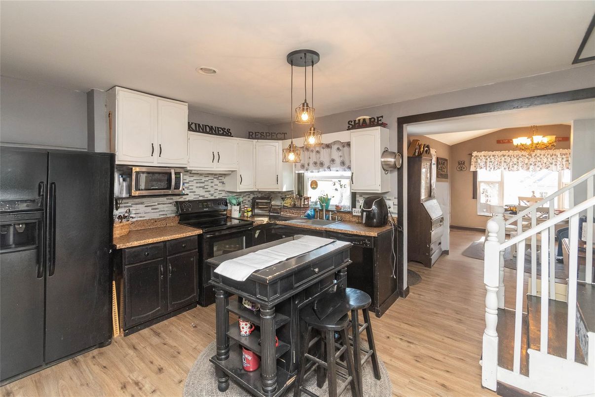 Chandelier, Interior, Kitchen, Pendant Lights, Wood Texture Flooring