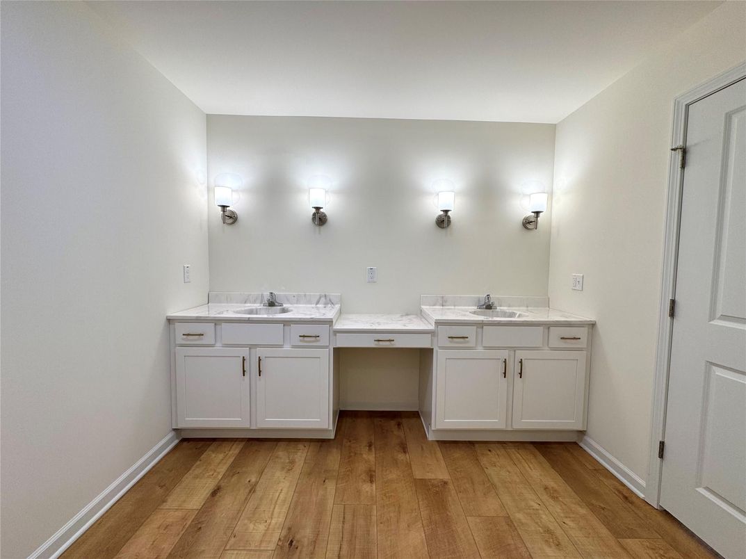 Bathroom, Dual Sink Vanities, Interior, Wood Texture Flooring