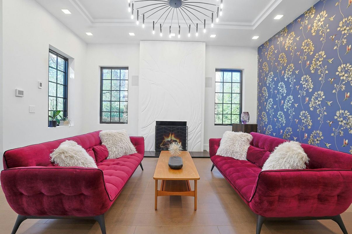 Fireplace, Interior, Living room, Pendant Lights, Recessed Lighting
