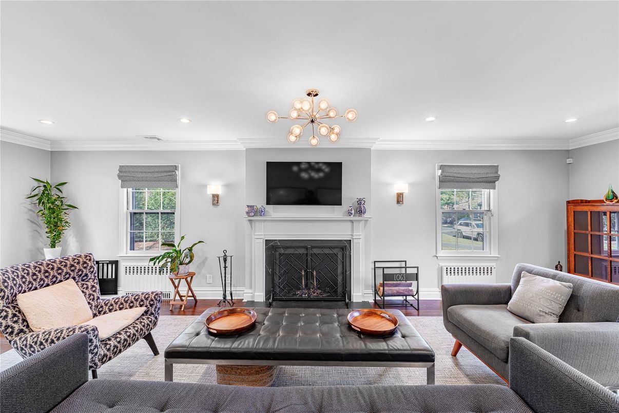 Fireplace, Interior, Living room, Pendant Lights, Recessed Lighting