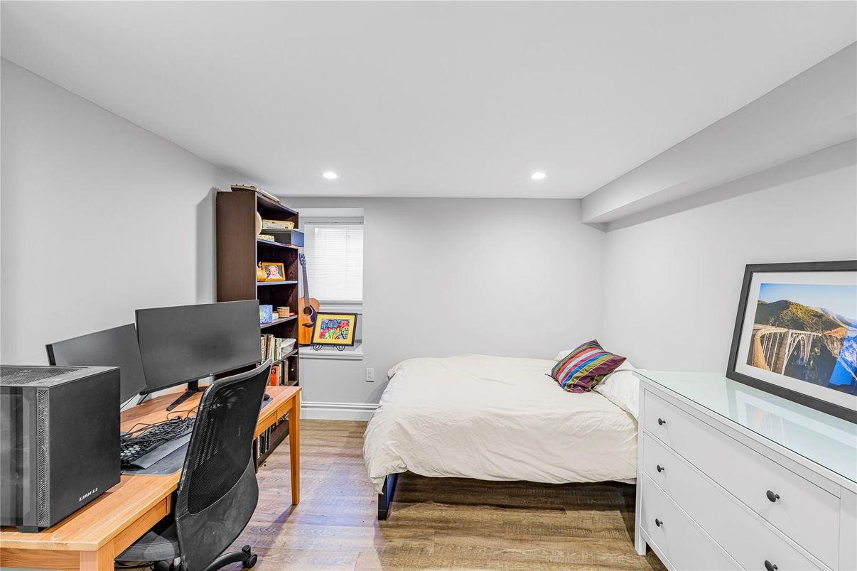 Bedroom, Home Office, Interior, Recessed Lighting, Wood Texture Flooring