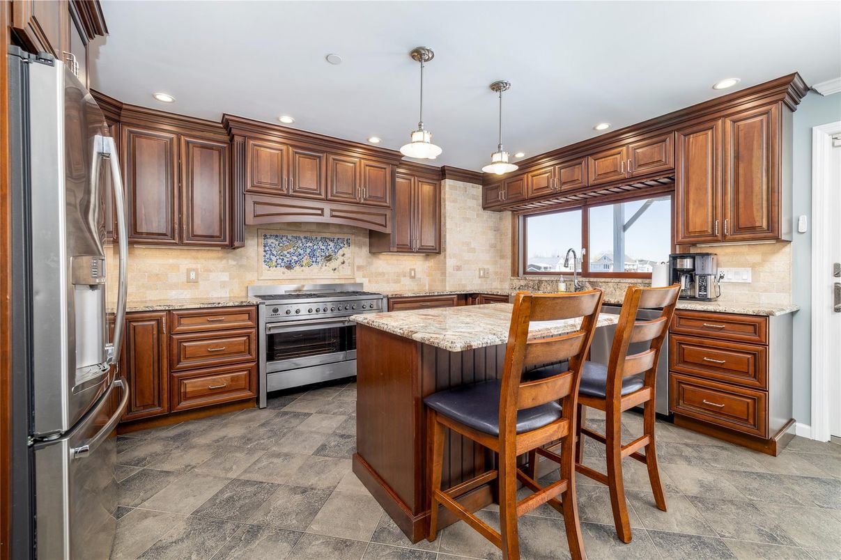 Interior, Kitchen, Pendant Lights, Recessed Lighting, Stainless Steel Appliances