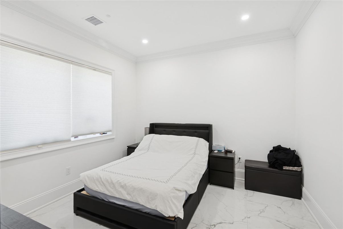 Bedroom, Interior, Marble, Recessed Lighting