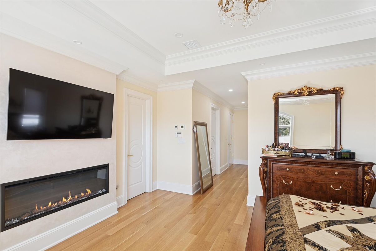 Fireplace, Interior, Recessed Lighting, Wood Texture Flooring