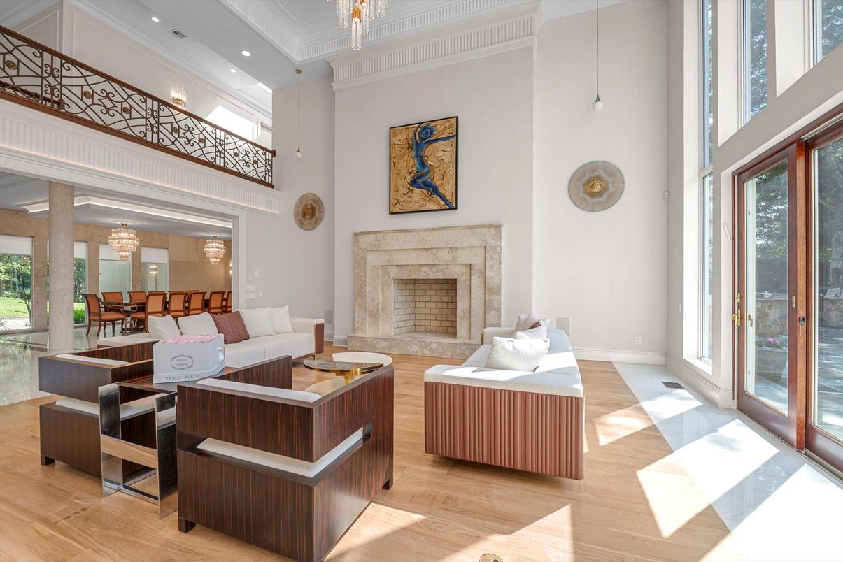 Chandelier, Dining room, Fireplace, Interior, Living room, Recessed Lighting, Wood Texture Flooring