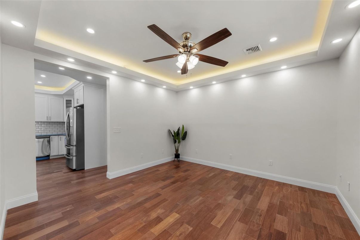 Empty room, Interior, Kitchen, Recessed Lighting, Wood Texture Flooring