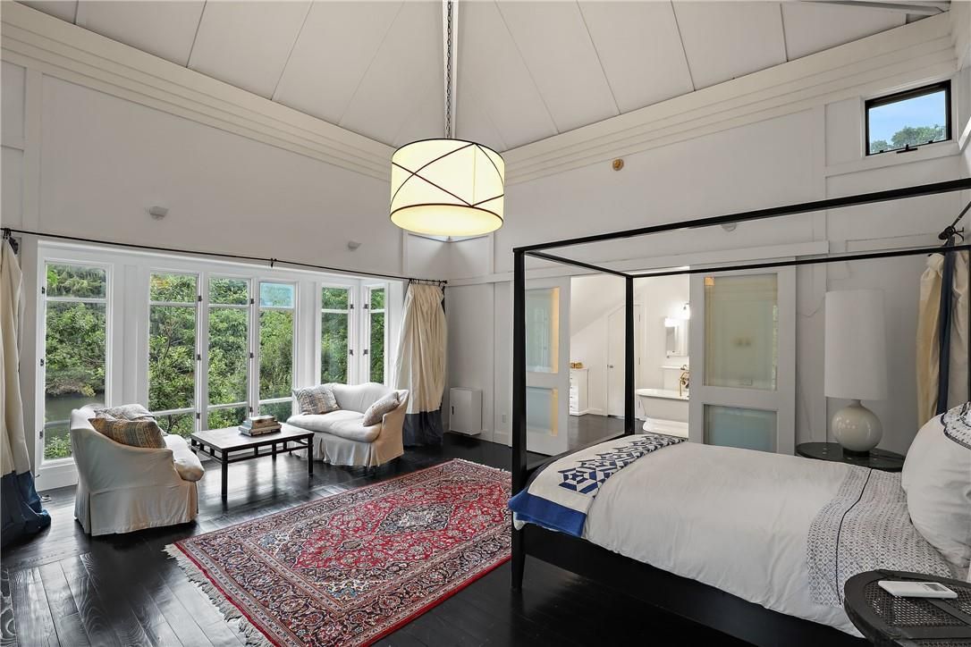 Bedroom, Interior, Pendant Lights, Wood Texture Flooring