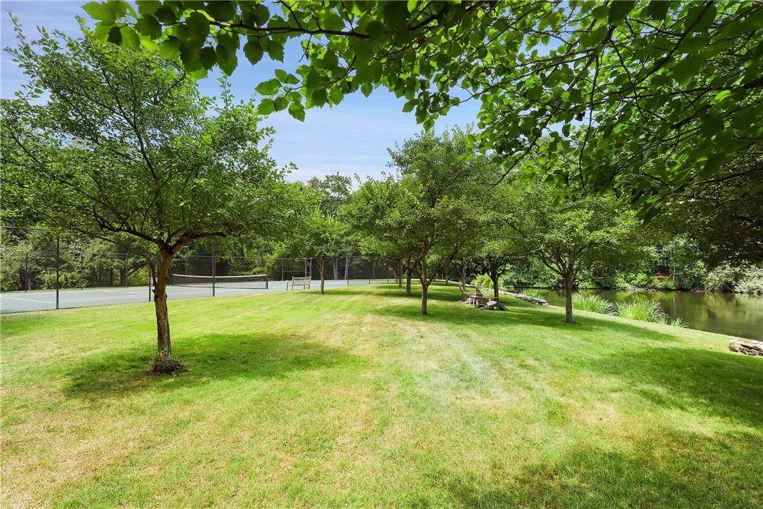 Exterior, Tennis Courts