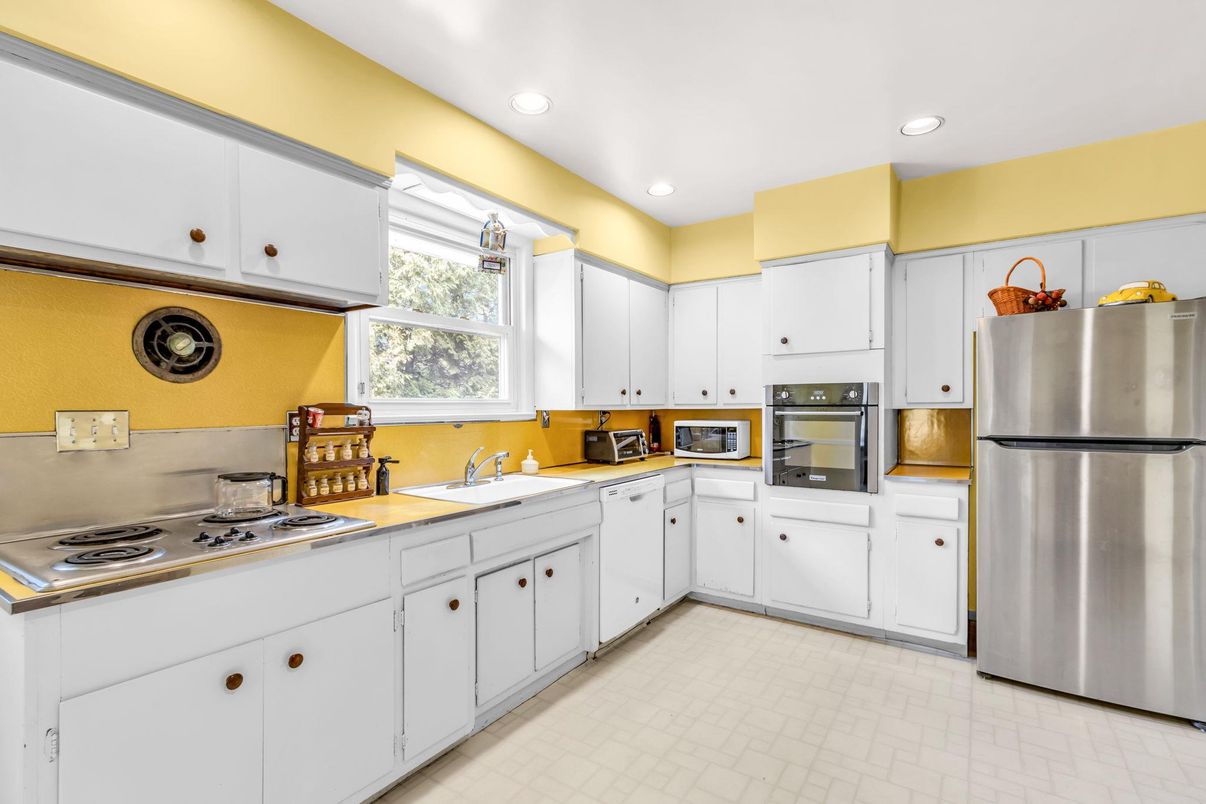 Interior, Kitchen, Recessed Lighting, Stainless Steel Appliances